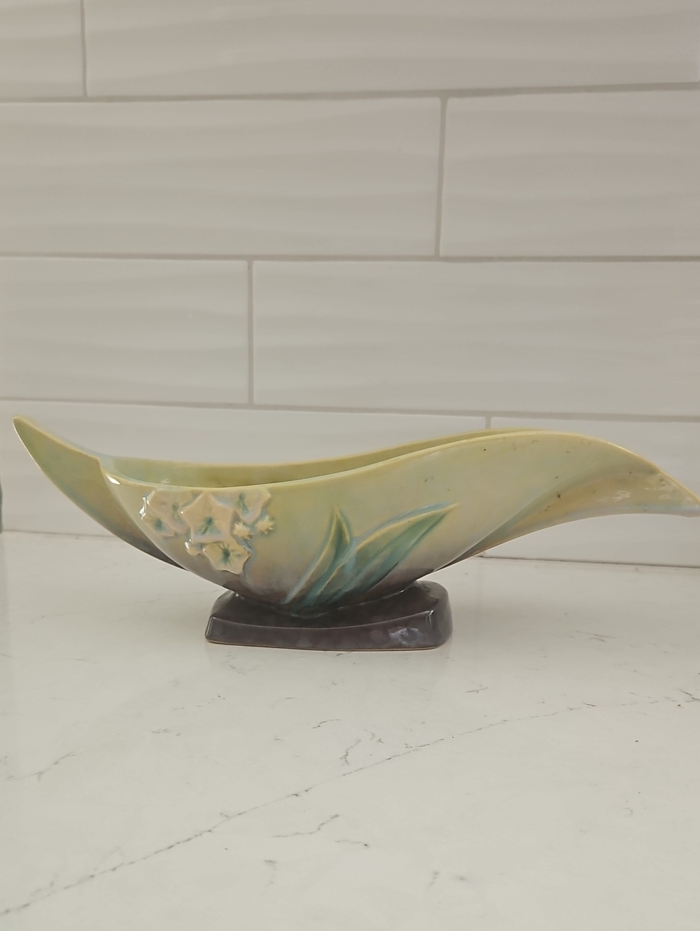 Rosevile Wincraft Pottery